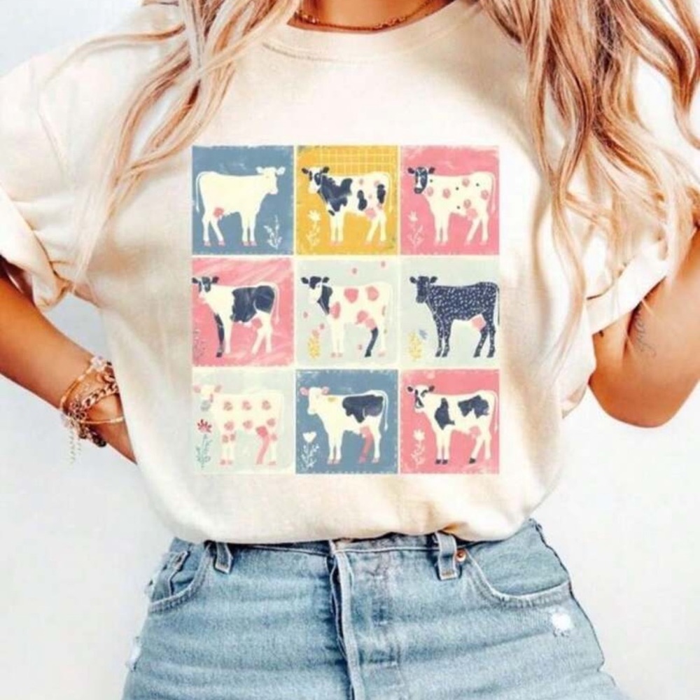 Wemen’s Cotton Cow Print T-Shirt